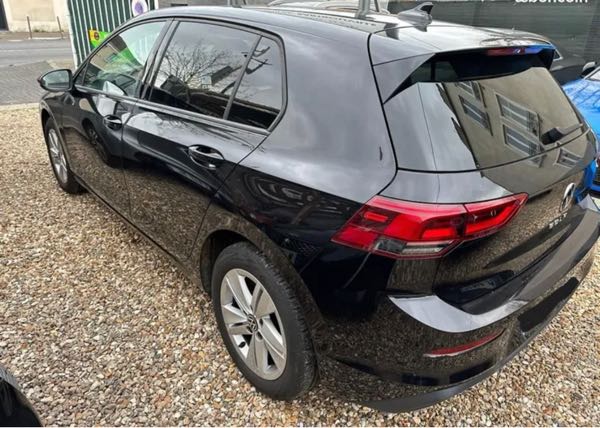 Volkswagen Golf 1.0 TSI OPF 110 BVM6 Life Business