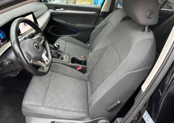 Volkswagen Golf 1.0 TSI OPF 110 BVM6 Life Business