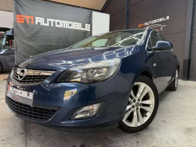 Opel Astra ** GARANTIE 12 MOIS **