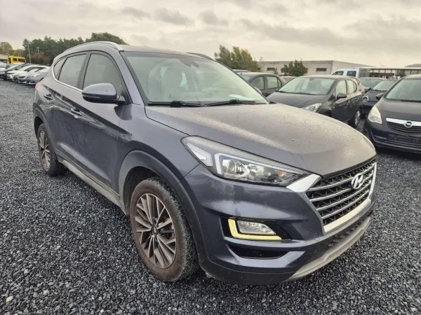 Hyundai TUCSON 1.6 CRDi 2WD Premium /MARCHAND OU EXPORT