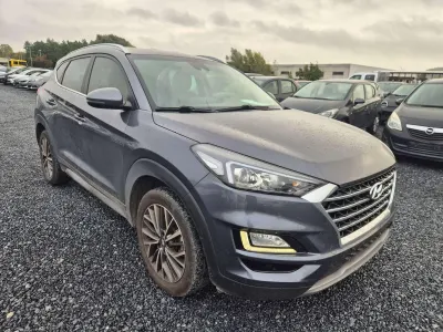 Hyundai TUCSON 1.6 CRDi 2WD Premium /MARCHAND OU EXPORT