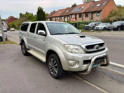 Toyota Hilux Antarctica/Belgium Car/Carp-Pass