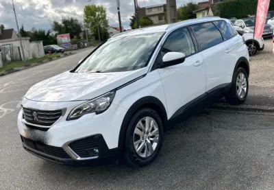 Peugeot 5008 1.2 130 CH Active Business DISTRIBUTION OK CARNET A JOUR