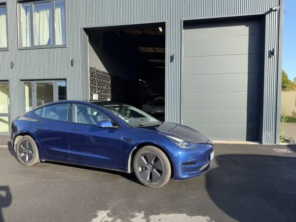 Tesla Model 3 STANDARD RANGE PLUS