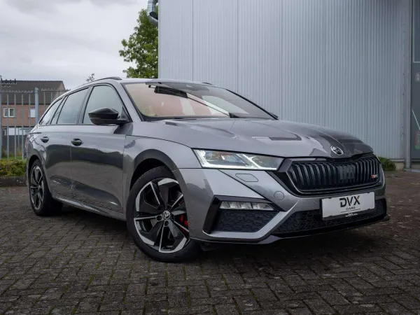 Skoda Octavia Octavia SW RS 2.0 LED/Pano/HUD/Camera/DCC/Garantie