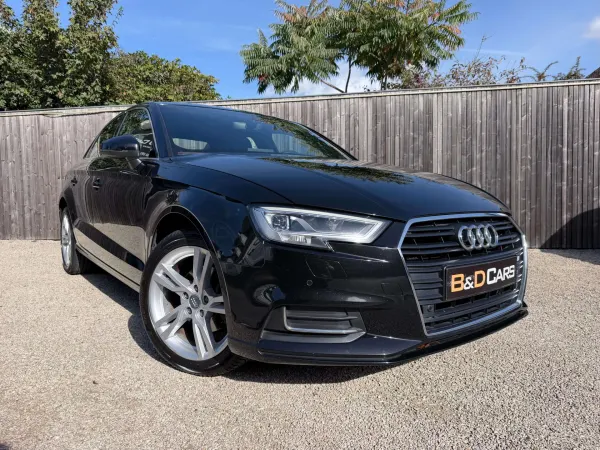 Audi A3 A3 1.0 TFSI S tronic LEDER/XENON/ZTLVRW/PDC/CRUISE/DAB