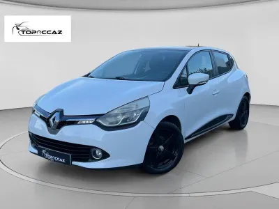 Renault CLIO IV 0.9 TCE 90CH ENERGY INTENS * GPS * T.PANORAMIQUE * 11/2015