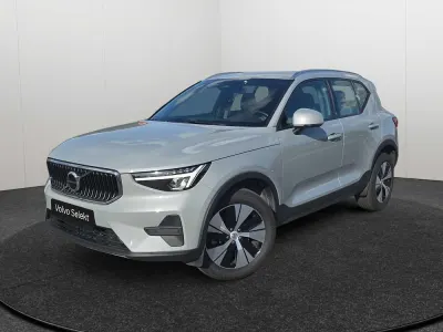 Volvo XC40 Core, B3 Mild-hybride (MHEV), Benzine