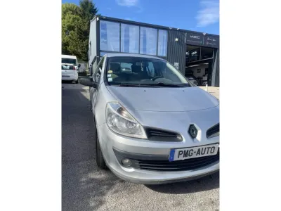 Renault Clio 1.5 dCi - 85 III BERLINE Confort Dynamique PHASE 1