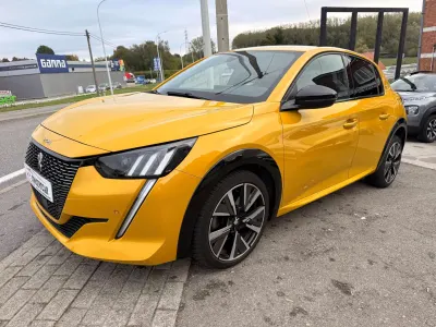 Peugeot 208 208 1.2i PureTech GT Line (EU6.3)