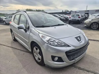 Peugeot 207 SW 1.4i / Marchand ou Export