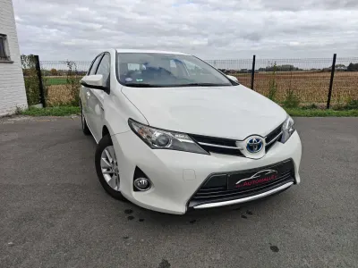 Toyota Auris Auris HEV 1.8i HSD Comfort AUTOMAAT - GPS/AIRCO/CAMERA - 12M GARANTIE