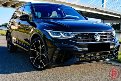 Volkswagen Tiguan R 320pk Pano IQ.Light 4Motion DSG