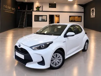 Toyota Yaris HYBRIDE 116H FRANCE | 1ERE MAIN FR SUIVI COMPLET CARPLAY REF-FW357