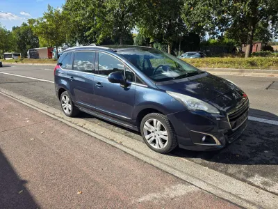Peugeot 5008 1.6 BlueHDi 7pl. 1°MAIN. TRES BON ETAT. "EXPORT/MARCHAND"
