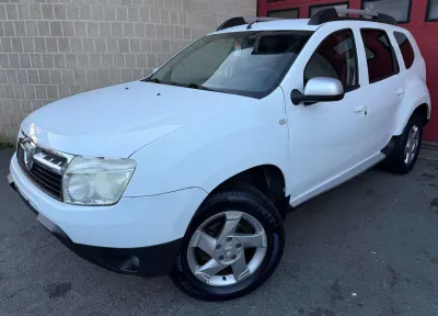 Dacia Duster 1.6i 4x2 Prestige + CLIM