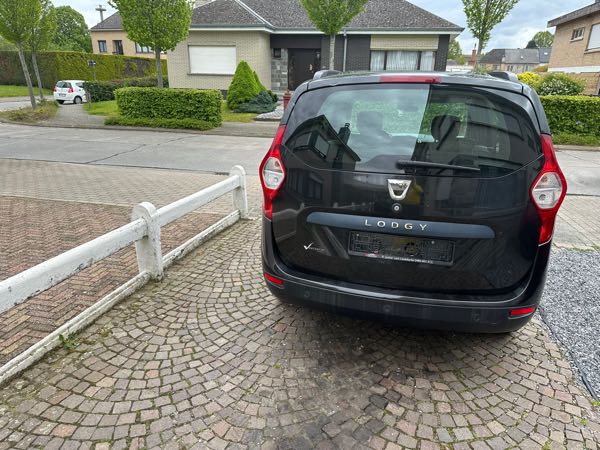 Dacia Lodgy 1.2 TCE 115 BLACK LINE 7PL EURO6