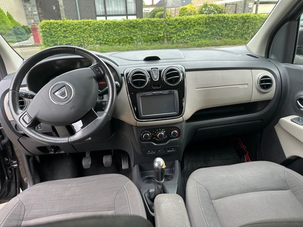 Dacia Lodgy 1.2 TCE 115 BLACK LINE 7PL EURO6