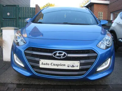 Hyundai i30 SW 1.6 essence automatique ct ok garantie 1 an