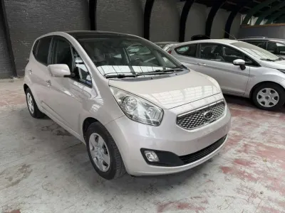 Kia Venga 1.4i * 79dKm * Pano * Navi * Airco * Cruise * Garantie