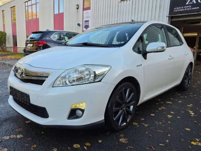 Toyota Auris Auris HEV 1.8i ** Lees de beschrijving **