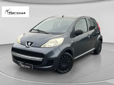 Peugeot 107 1.0 ESS 68CH TRENDY 5.P * 61.000KM * 2009 * GARANTIE