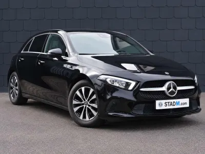 Mercedes-Benz A 180 A 180 d Business Line 1HAND FULL CARNET MERCEDES CARPASS CARPLAY NAVI PDC
