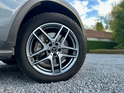 Mercedes-Benz GLC 250 GLC 250 4-Matic AMG Line / DESIGNO INT. / STUURWIELVERW. / LUCHTVERING / ZETEL KOELING / BURMESTER / HUD