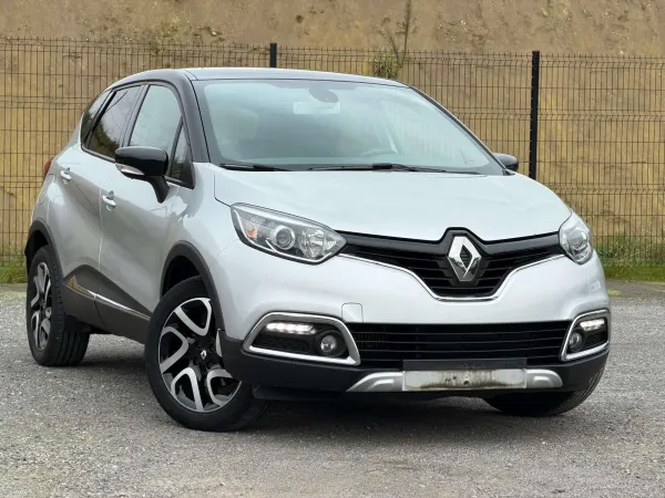 Renault Captur * 1.5 dCi * TRES PROPRE * GPS * CAM DE RECUL