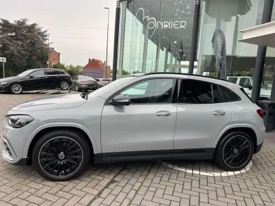 Mercedes-Benz GLA 180 GLA Star Edition