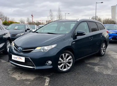 Toyota Auris SPORTS Touring 1.8 HYBRID 136H SKYVIEW