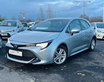Toyota Corolla 1.8 HYBRID 122H DYNAMIC BUSINESS