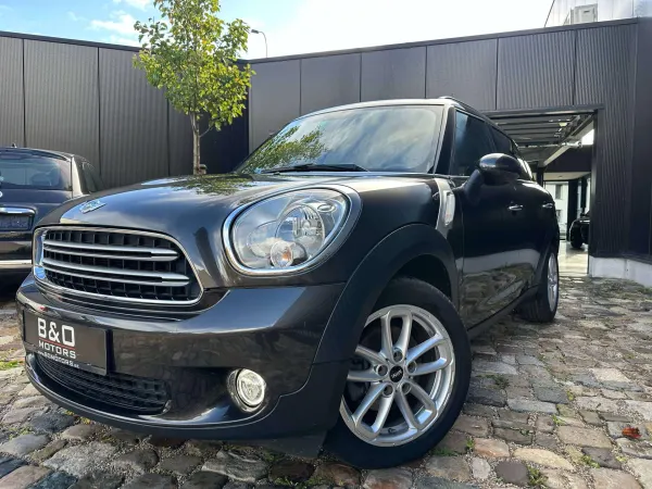 MINI Cooper Countryman Cooper Countryman 1.6i - LAGE KM - Pano schuifdak - 17" Alu - LEZ OK - mooie opties!