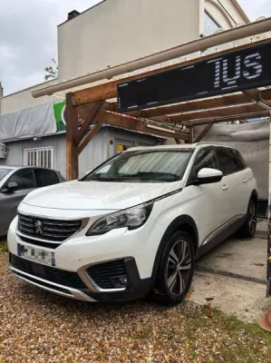 Peugeot 5008 II 1.6 BLUEHDI 120 S&S ALLURE