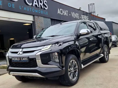 Mitsubishi L200 2.3 DI-D 4WD - BOITE AUTOMATIQUE - TVAC/BTWin - HARDTOP - FULL BLACK - NAVI - CAMERA - APPLE/ANDROID - LANE ASSIST