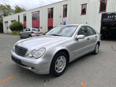 Mercedes-Benz C 180 C 180 Avantgarde