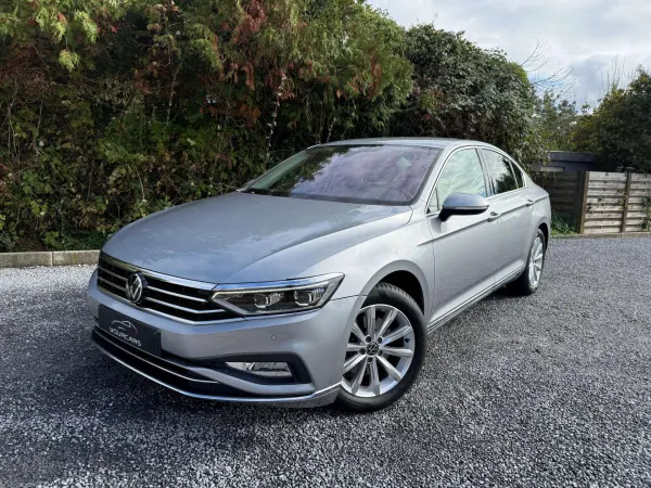 Volkswagen Passat 1.5 TSI Highline Business * LED * GPS * CAMERA * 1 JAAR GARANTIE