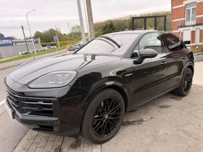 Porsche Cayenne Cayenne 3.0i V6 Hybrid Tiptronic S