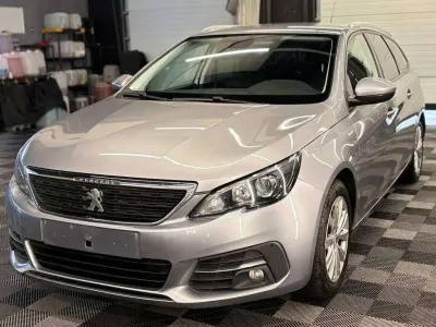Peugeot 308 SW 1.2i PureTech bj. 2018 Euro 6