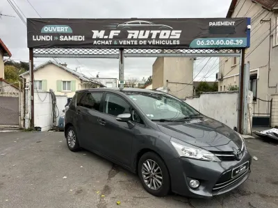 Toyota Corolla Verso 2018 7 Places SUIVE D ENTRETIEN TOIT PANO GPS CAMÉRA SEMI CUIR