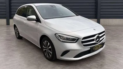 Mercedes-Benz B 180 CAMÉRA DE RECUL / BOÎTE AUTO 7 RAPPORTS / PARKING ACTIF / HAYON ÉLECTRIQUE / MAINTIEN DE VOIE / RÉTROS RABATTABLES