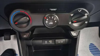 Kia Picanto 1.0i ISG*Only 16.000 km * 227€ PAR MOIS SANS ACOMPTE*