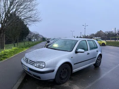 Volkswagen Golf 1.9 TDI - 90 Moteur HS