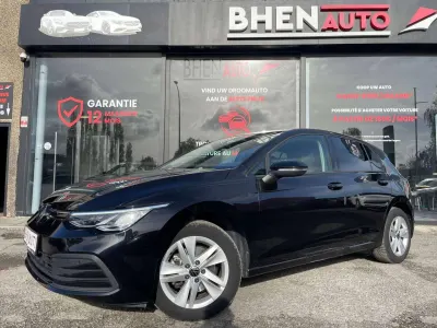 Volkswagen Golf Golf eTSI / DSG / CAMERA / ANGLE MORT / CARPLAY