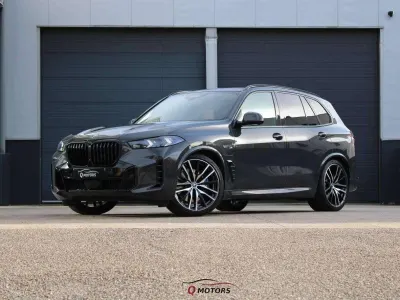 BMW X5 M/PHEV xDrive50e/LED/360/KEYLESS/HUD/ACC/HARMAN/BTW
