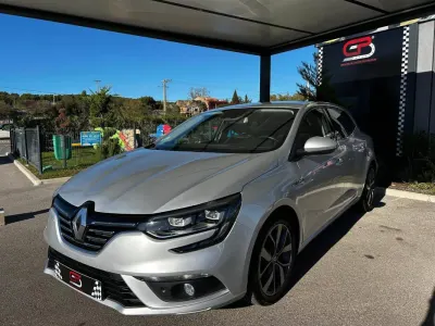 Renault Megane IV Berline dCi 130 Energy Intens