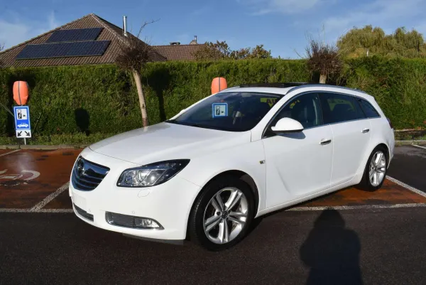 Opel Insignia Sports Tourer 2.0 CDTi ecoFLEX Cosmo Leder/Pano/GPS/Xenon