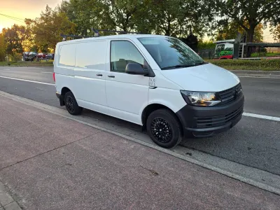 Volkswagen T6 Transporter 2.0 TDI "LICHTEVRACHT/UTILITAIRE" !!GEKEURD VOOR VERKOOP/PRET A IMMATRICULER !! 1°EIG. IN ZEER GOEDE STAAT !!