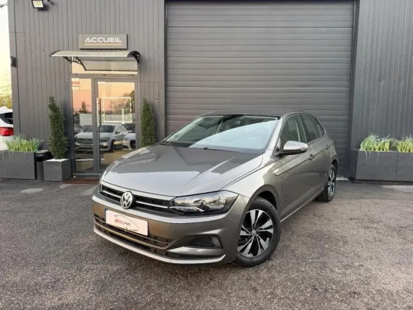 Volkswagen Polo 1.0 TSI 95ch ConfortLine DSG7 / Suivi complet