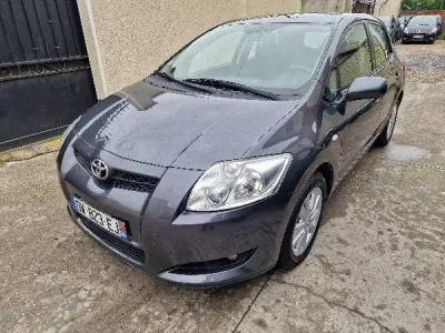 Toyota Auris 124 VVT-I LINEA SOL BVA 5P